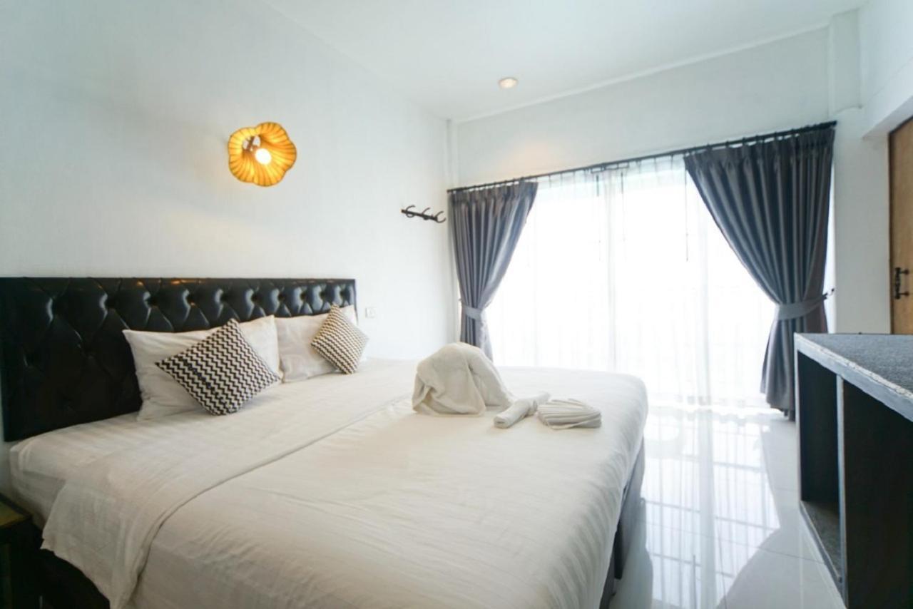 The Warehouse Chiang Mai Otel Dış mekan fotoğraf