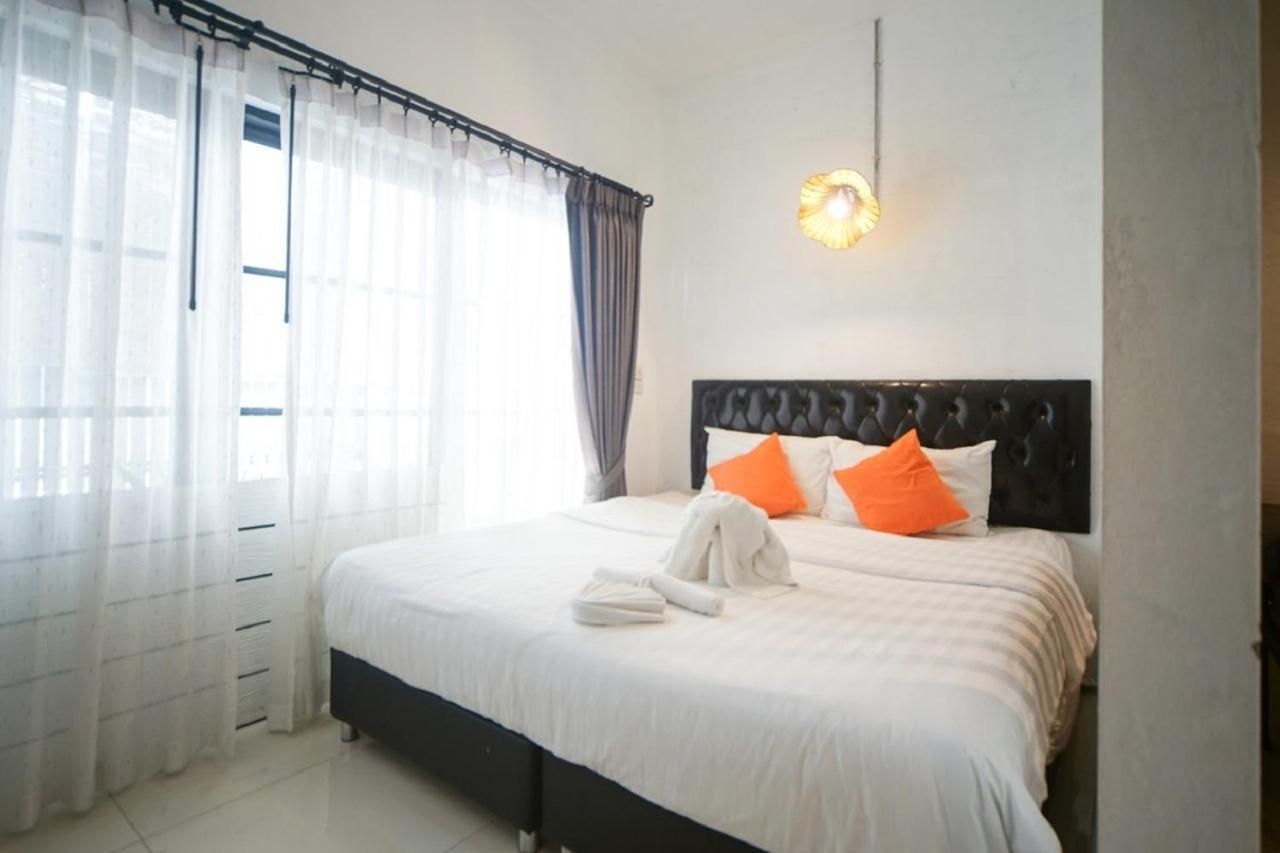 The Warehouse Chiang Mai Otel Dış mekan fotoğraf