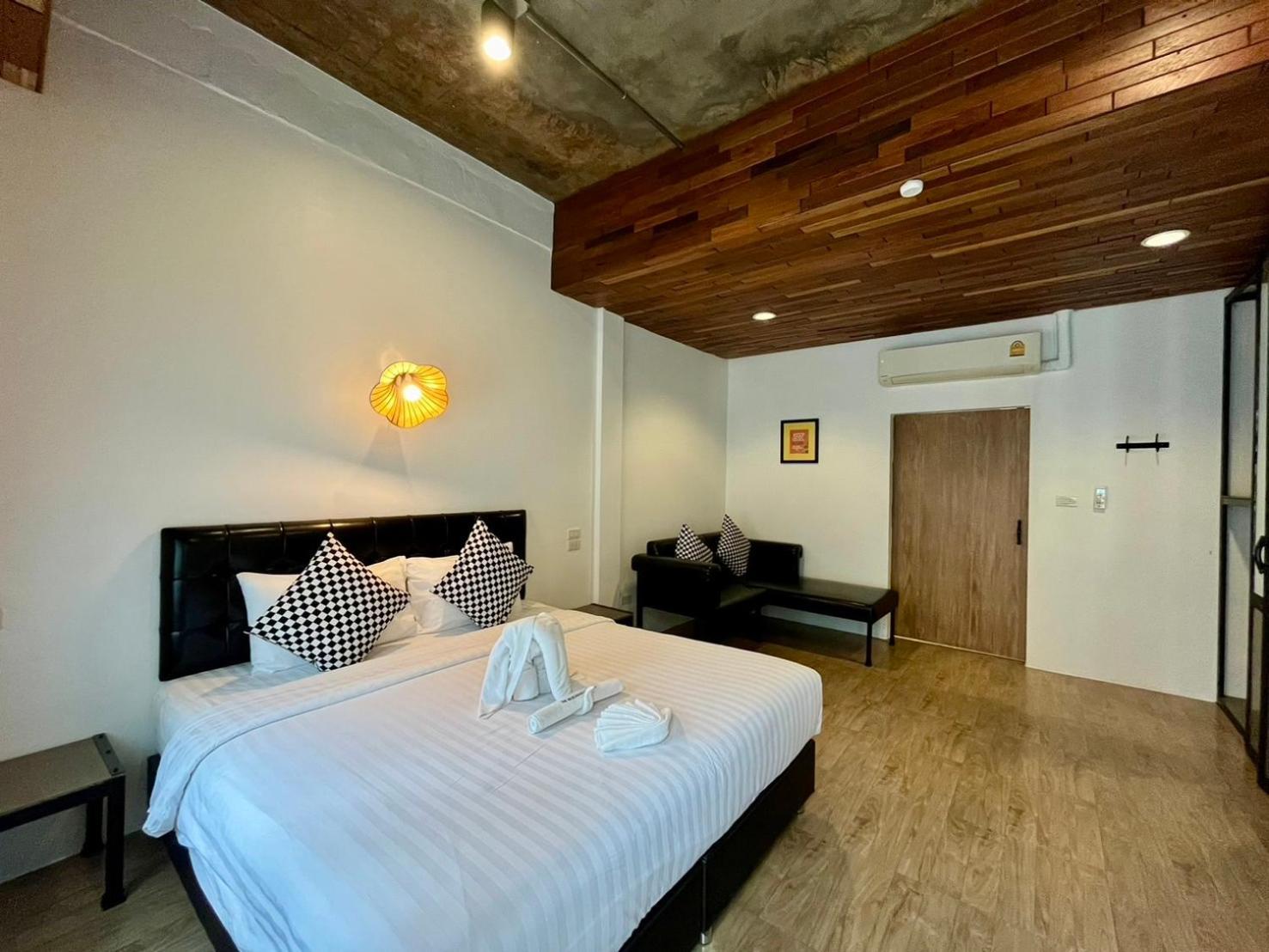The Warehouse Chiang Mai Otel Dış mekan fotoğraf