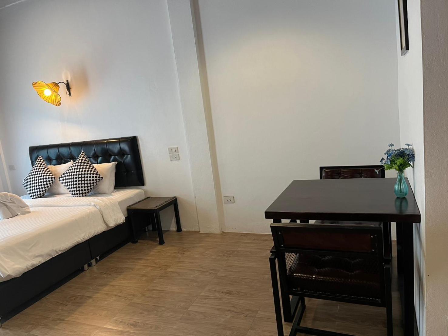 The Warehouse Chiang Mai Otel Dış mekan fotoğraf