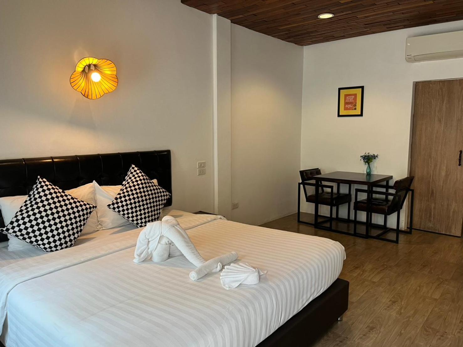 The Warehouse Chiang Mai Otel Dış mekan fotoğraf