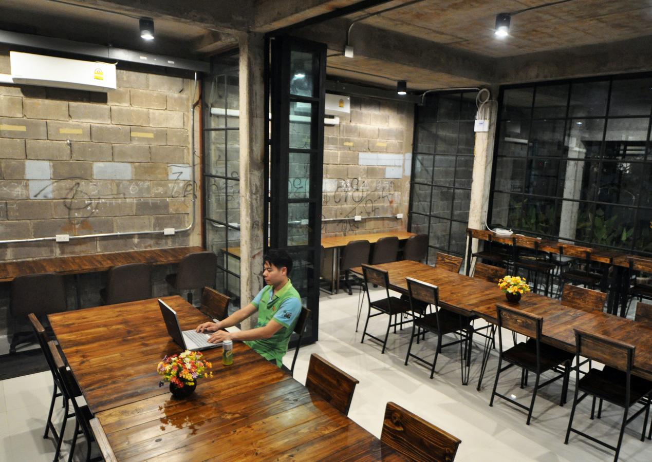 The Warehouse Chiang Mai Otel Dış mekan fotoğraf