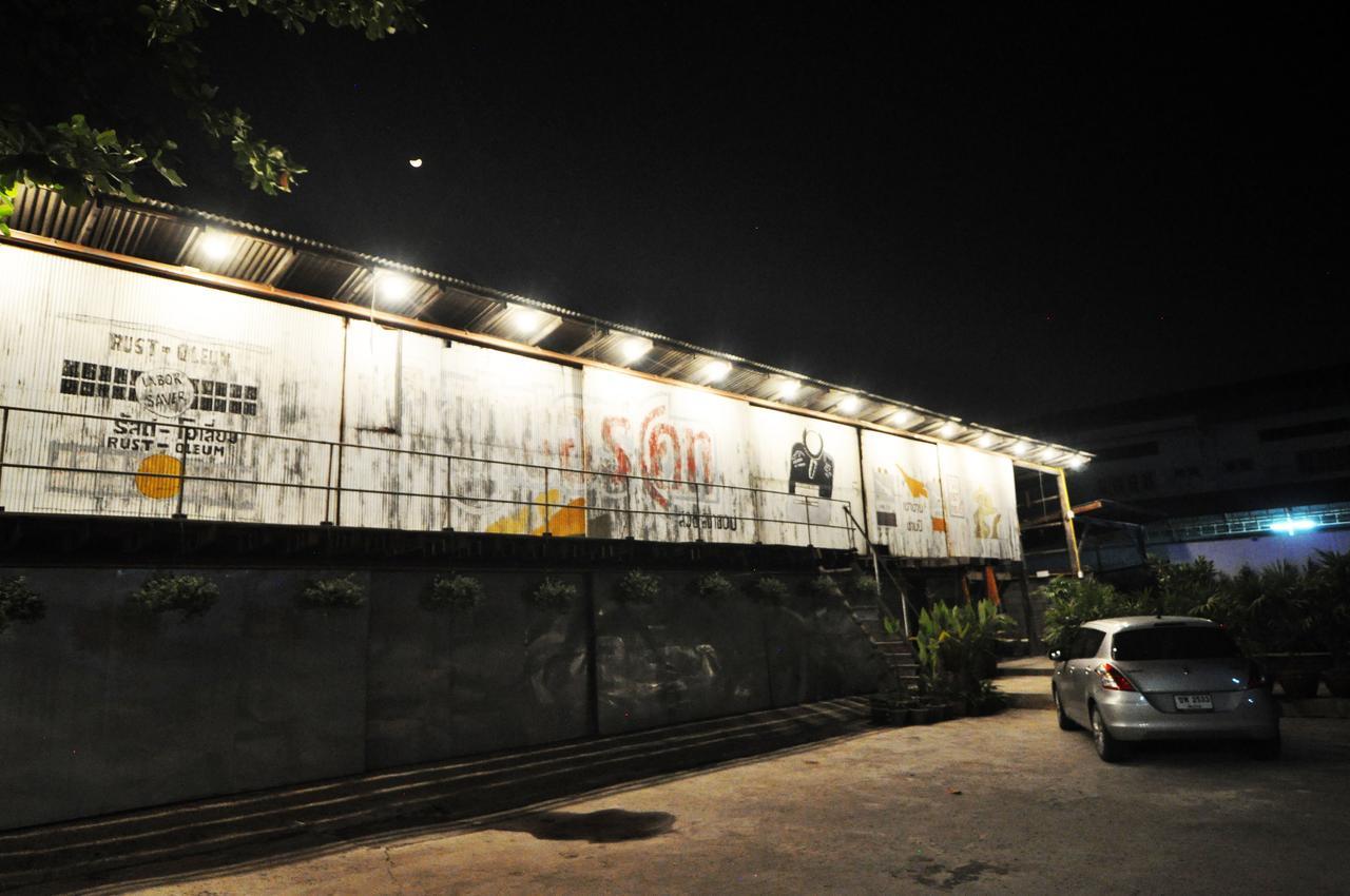 The Warehouse Chiang Mai Otel Dış mekan fotoğraf